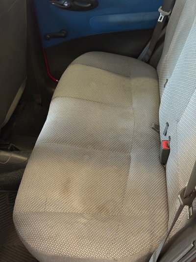Fiat Punto 1.2i cat 5 porte ELX (10)