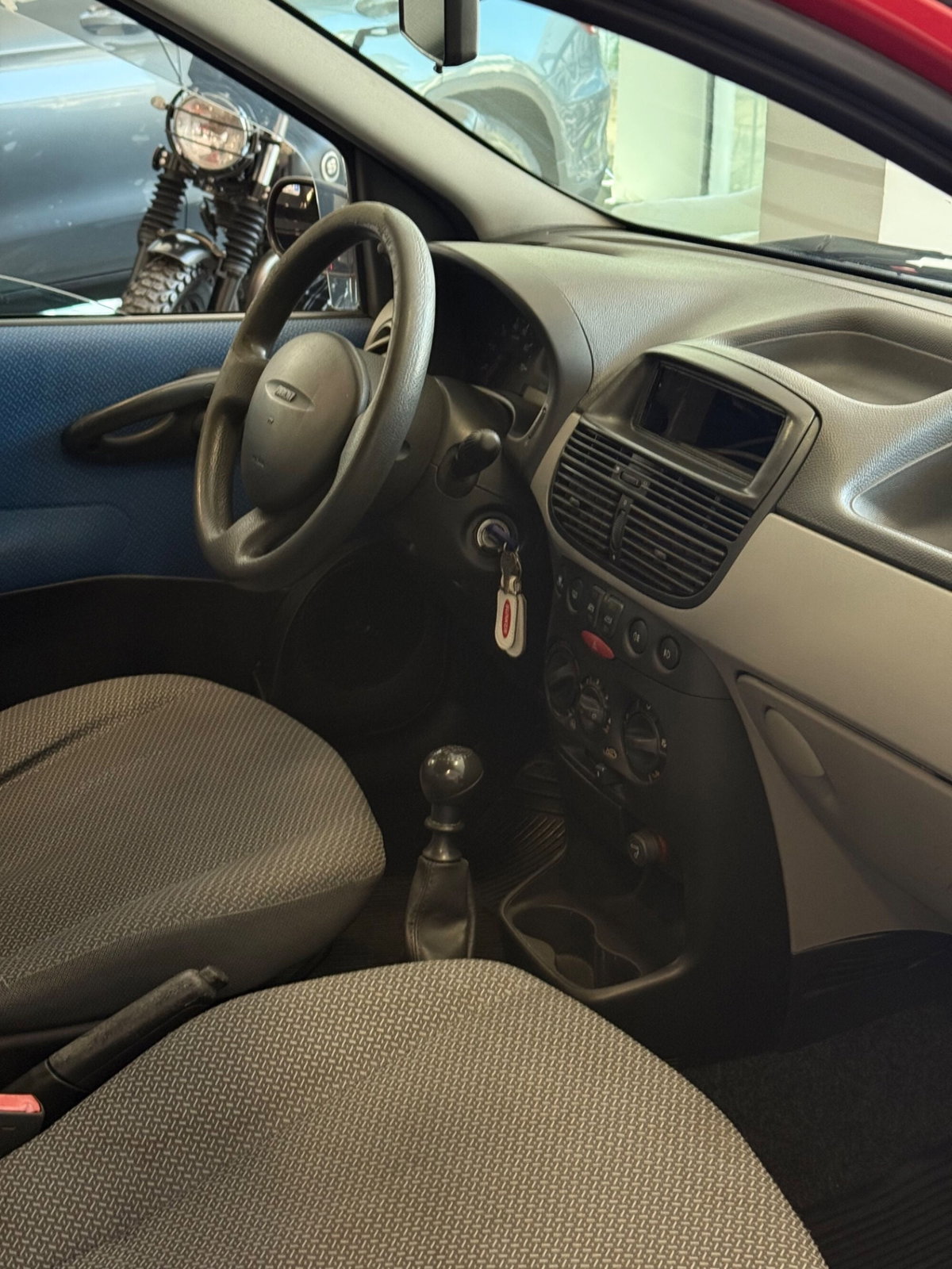 Fiat Punto 1.2i cat 5 porte ELX (7)