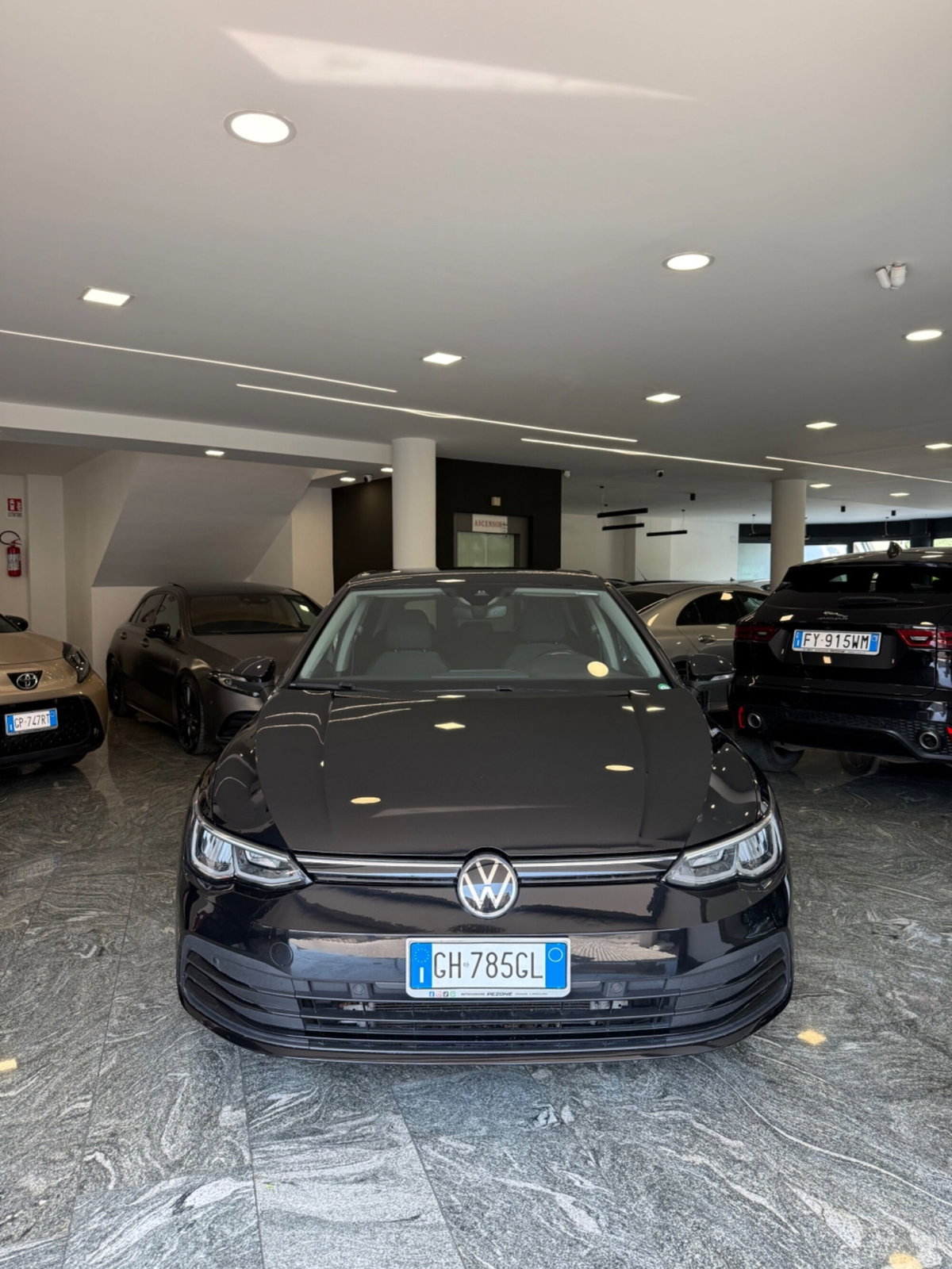 Volkswagen Golf 2.0 TDI 150 CV DSG SCR 4Motion Life (2)