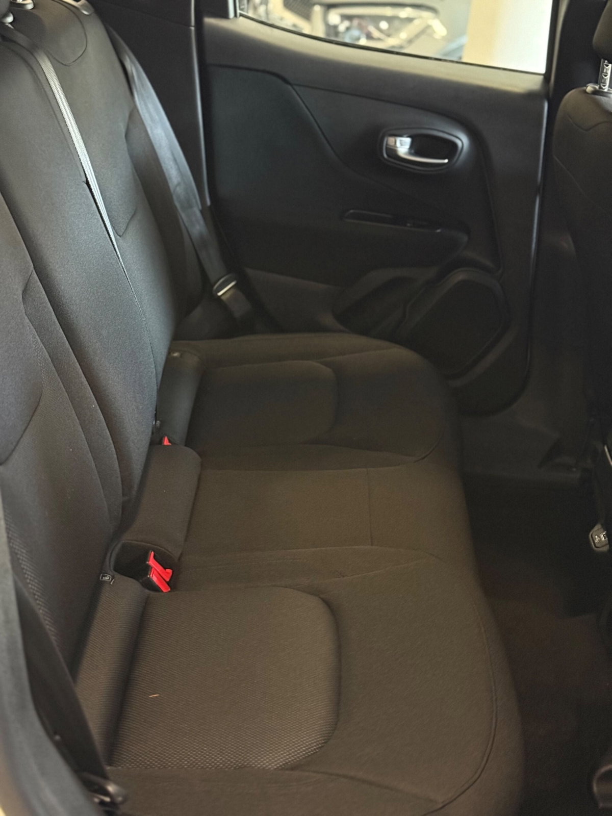 Jeep Renegade 1.6 Mjt 120 CV Longitude (10)