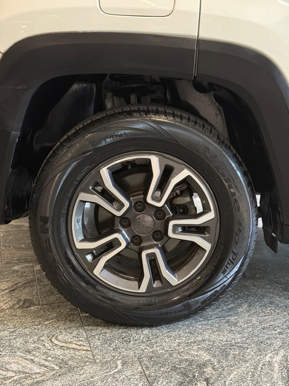 Jeep Renegade 1.6 Mjt 120 CV Longitude (13)