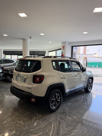 Jeep Renegade 1.6 Mjt 120 CV Longitude (4)