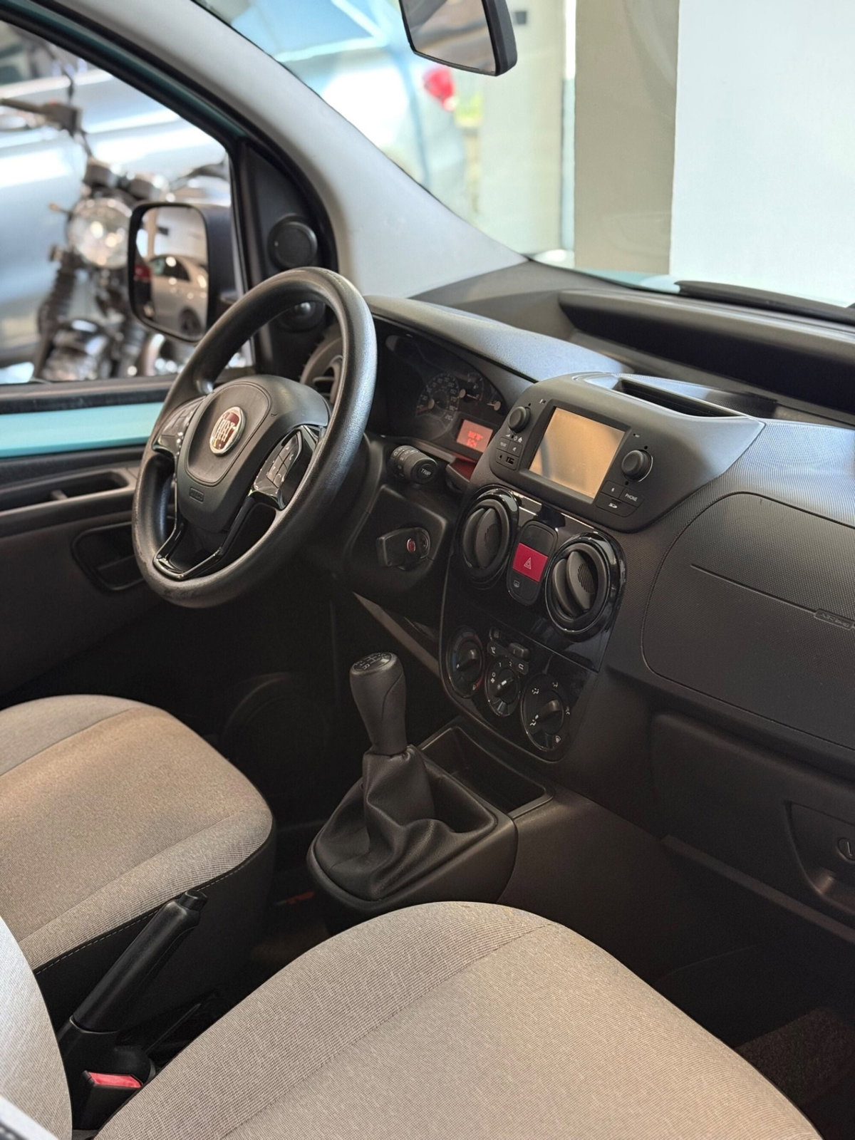 Fiat Qubo 1.3 MJT 80 CV Easy (9)