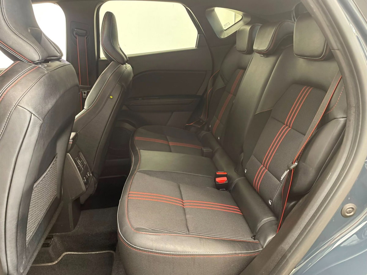 Renault Captur Full Hybrid E-Tech 145 CV RS Line (10)
