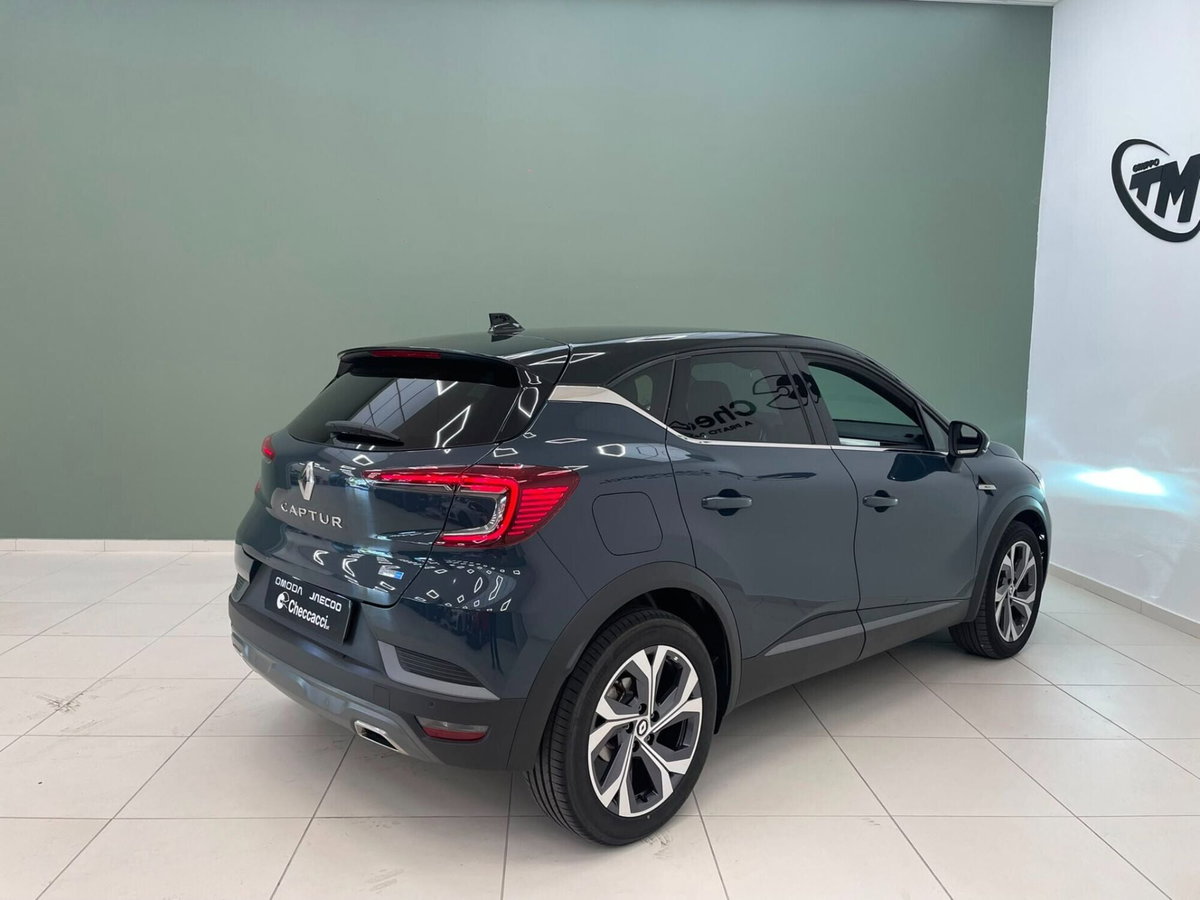 Renault Captur Full Hybrid E-Tech 145 CV RS Line (7)