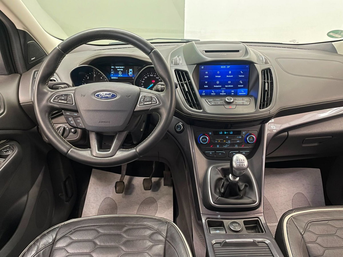 Ford Kuga 2.0 TDCI 150 CV S&S 2WD Vignale (12)