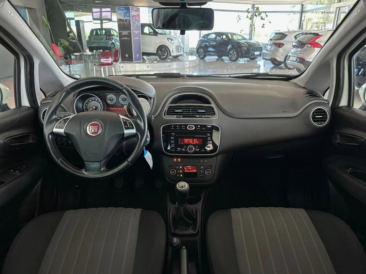 Fiat Punto 1.3 MJT II S&S 95 CV 5 porte Street (5)