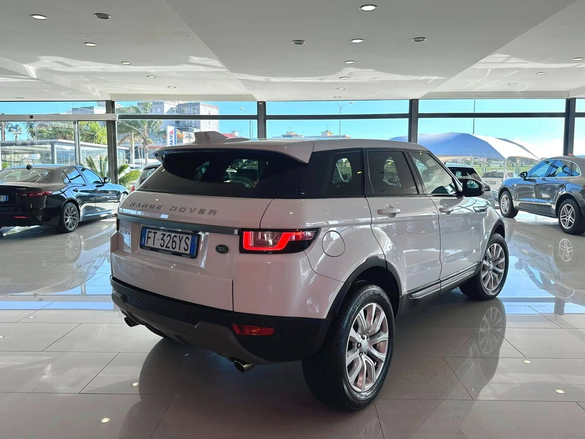 Land Rover Range Rover Evoque 2.0 TD4 150 CV 5p. SE Dynamic (3)