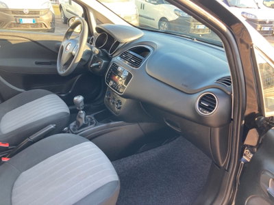 Fiat Punto 1.2 8V 5 porte Street (10)