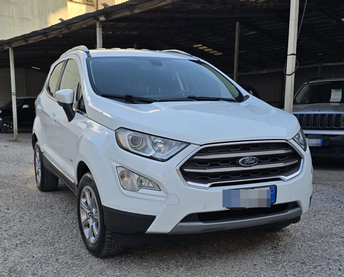 Ford EcoSport 1.5 TDCi 125 CV Start&Stop AWD Titanium (2)