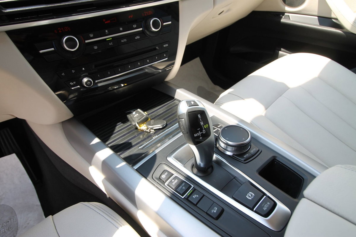 BMW X5 sDrive25d (11)