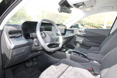 Audi Q3 Sportback 2.0 tdi Business 150cv s-tronic (14)