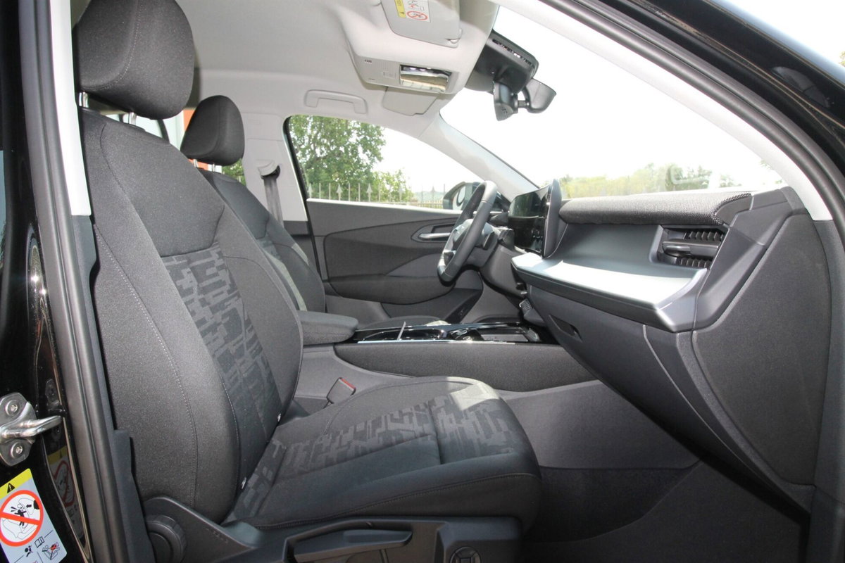 Audi Q3 Sportback 2.0 tdi Business 150cv s-tronic (20)