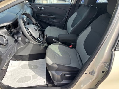 Renault Captur dCi 8V 90 CV Start&Stop Energy Iconic (13)