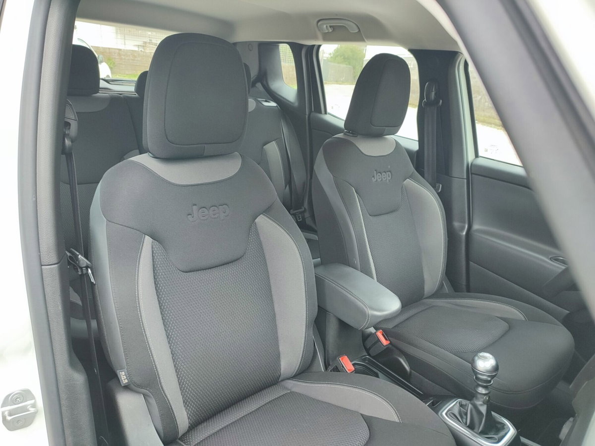 Jeep Renegade 1.6 Mjt 130 CV Limited (11)