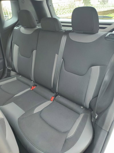 Jeep Renegade 1.6 Mjt 130 CV Limited (14)