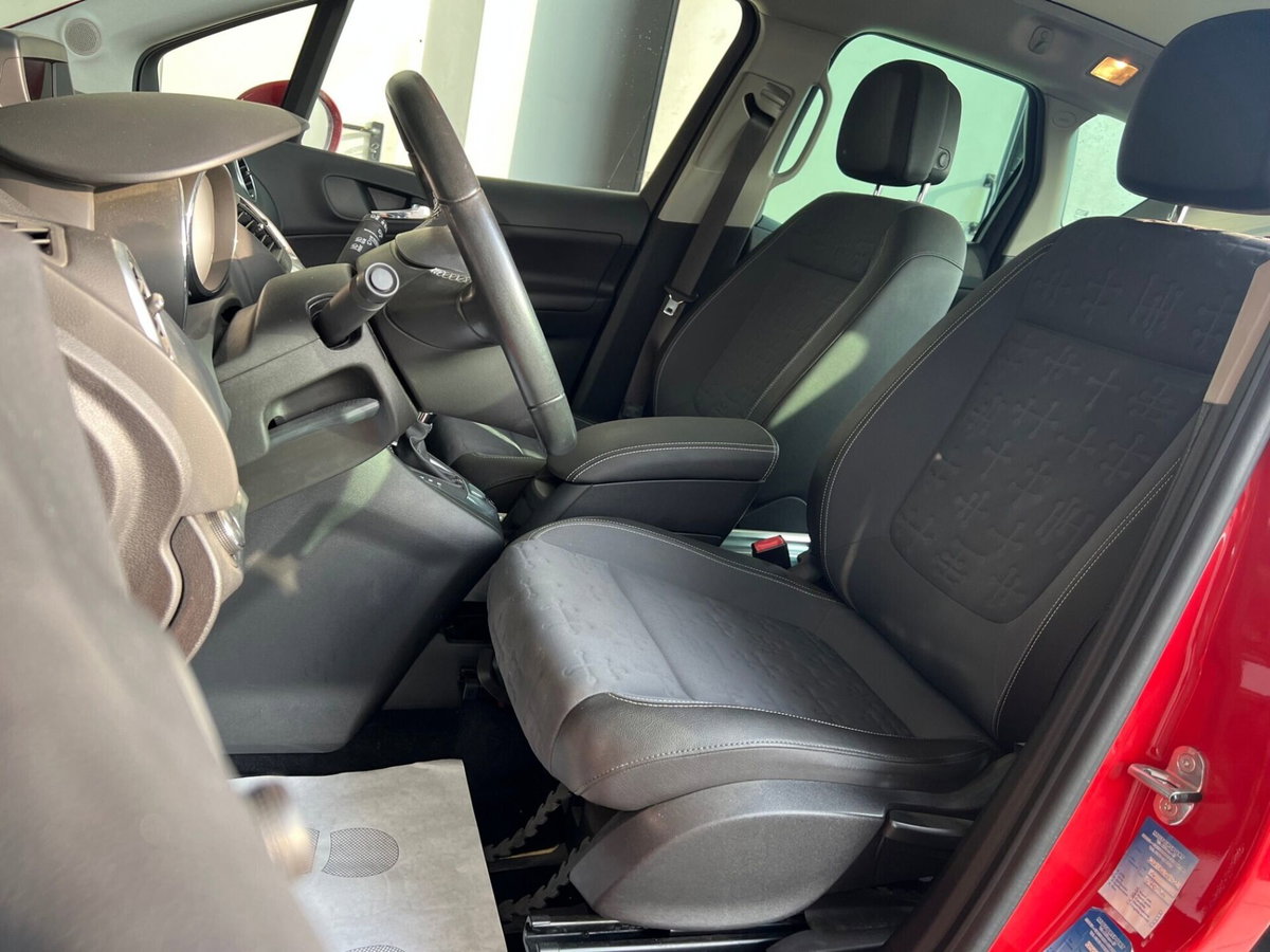 Opel Meriva 1.4 Turbo 120CV Design Edition (12)