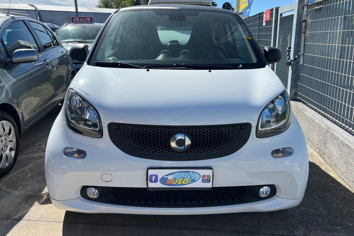 smart Fortwo 70 1.0 twinamic Youngster (10)