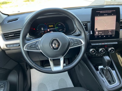 Renault Arkana Hybrid E-Tech 145 CV Techno (11)