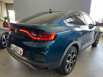 Renault Arkana Hybrid E-Tech 145 CV Techno (2)