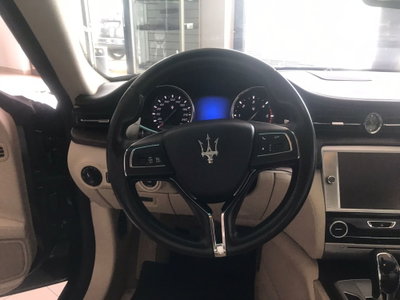 Maserati Quattroporte V6 Diesel (9)