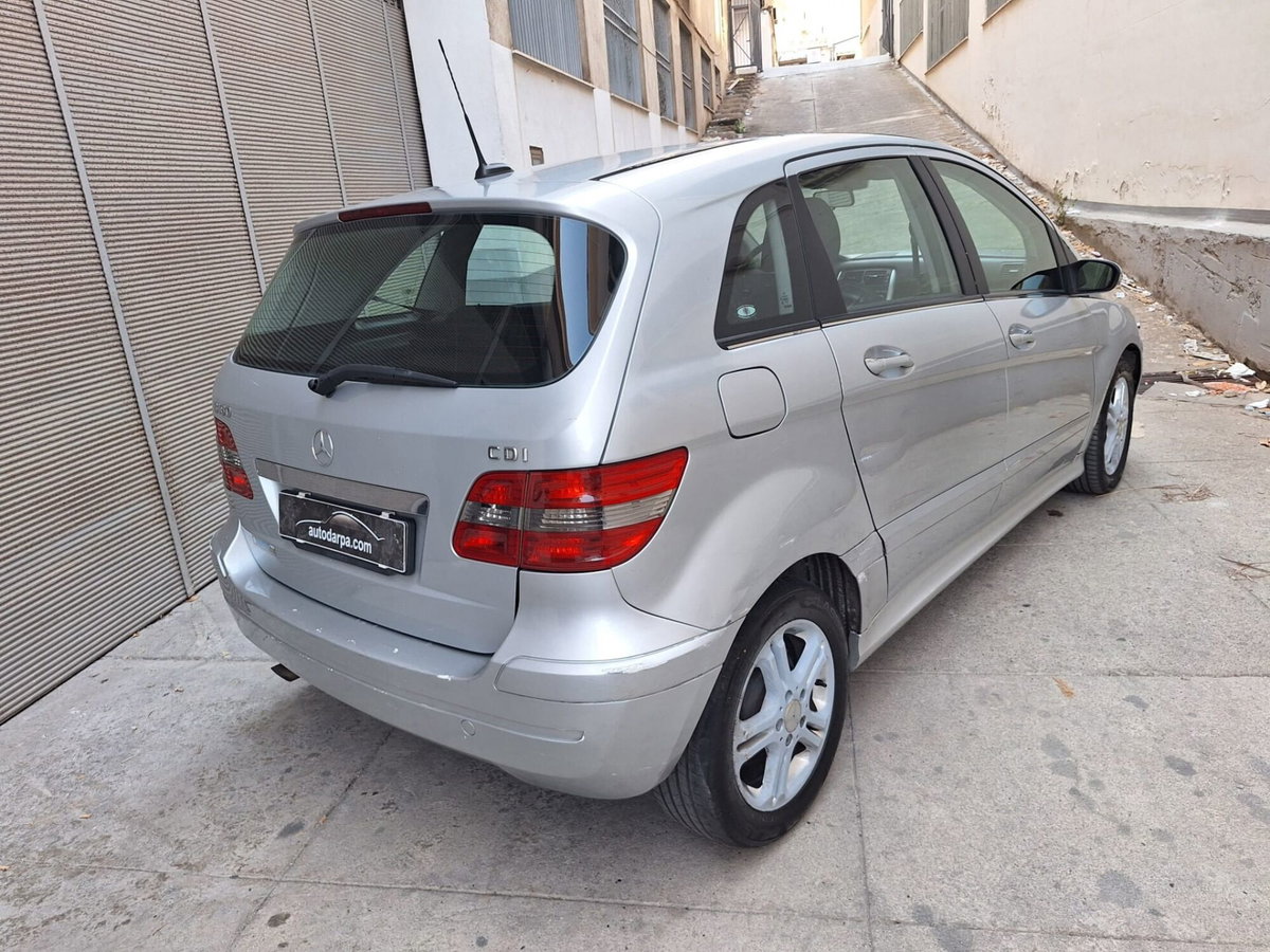 Mercedes-Benz Classe B 180 CDI Chrome (10)