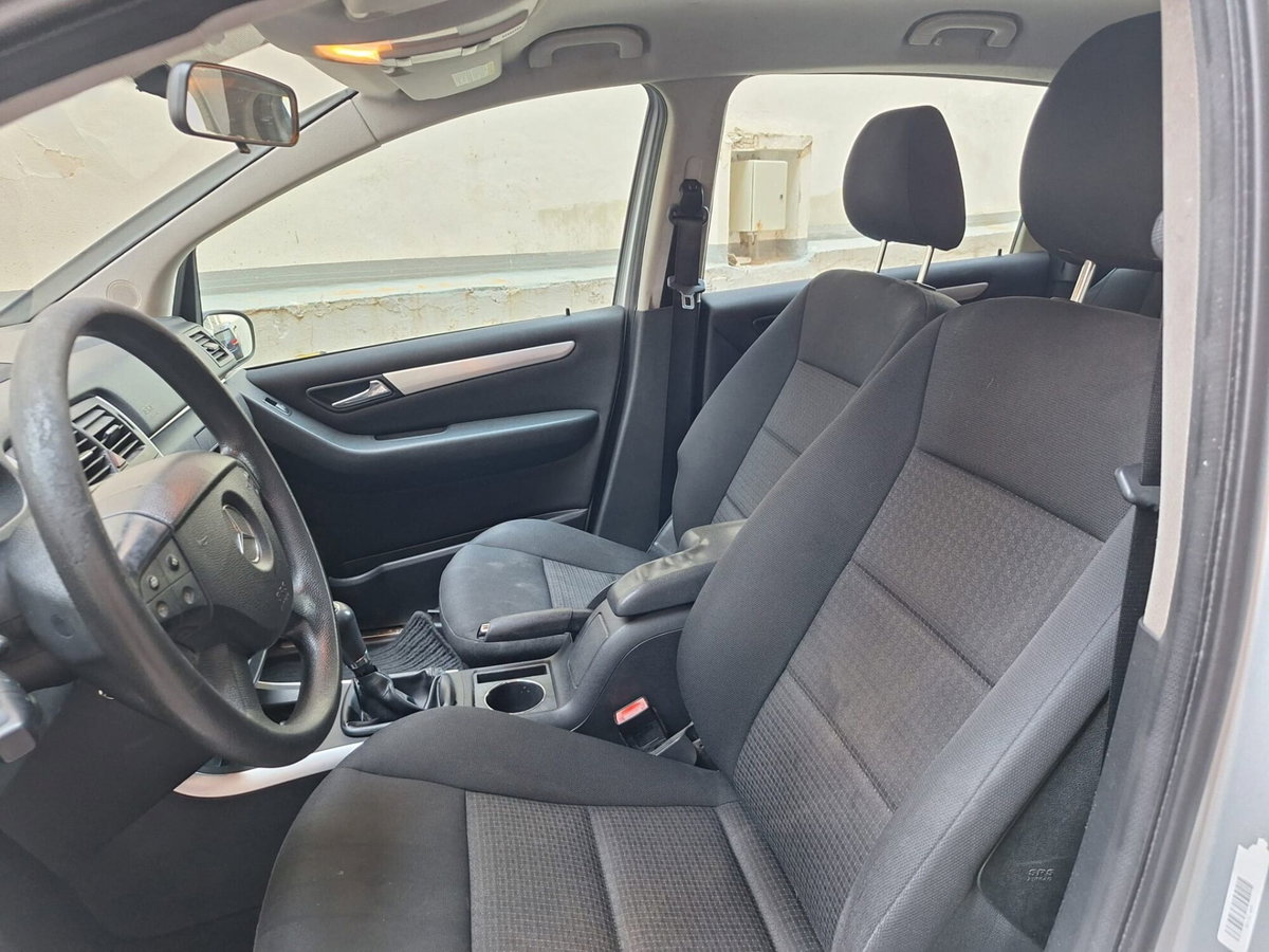 Mercedes-Benz Classe B 180 CDI Chrome (11)