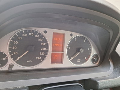Mercedes-Benz Classe B 180 CDI Chrome (15)