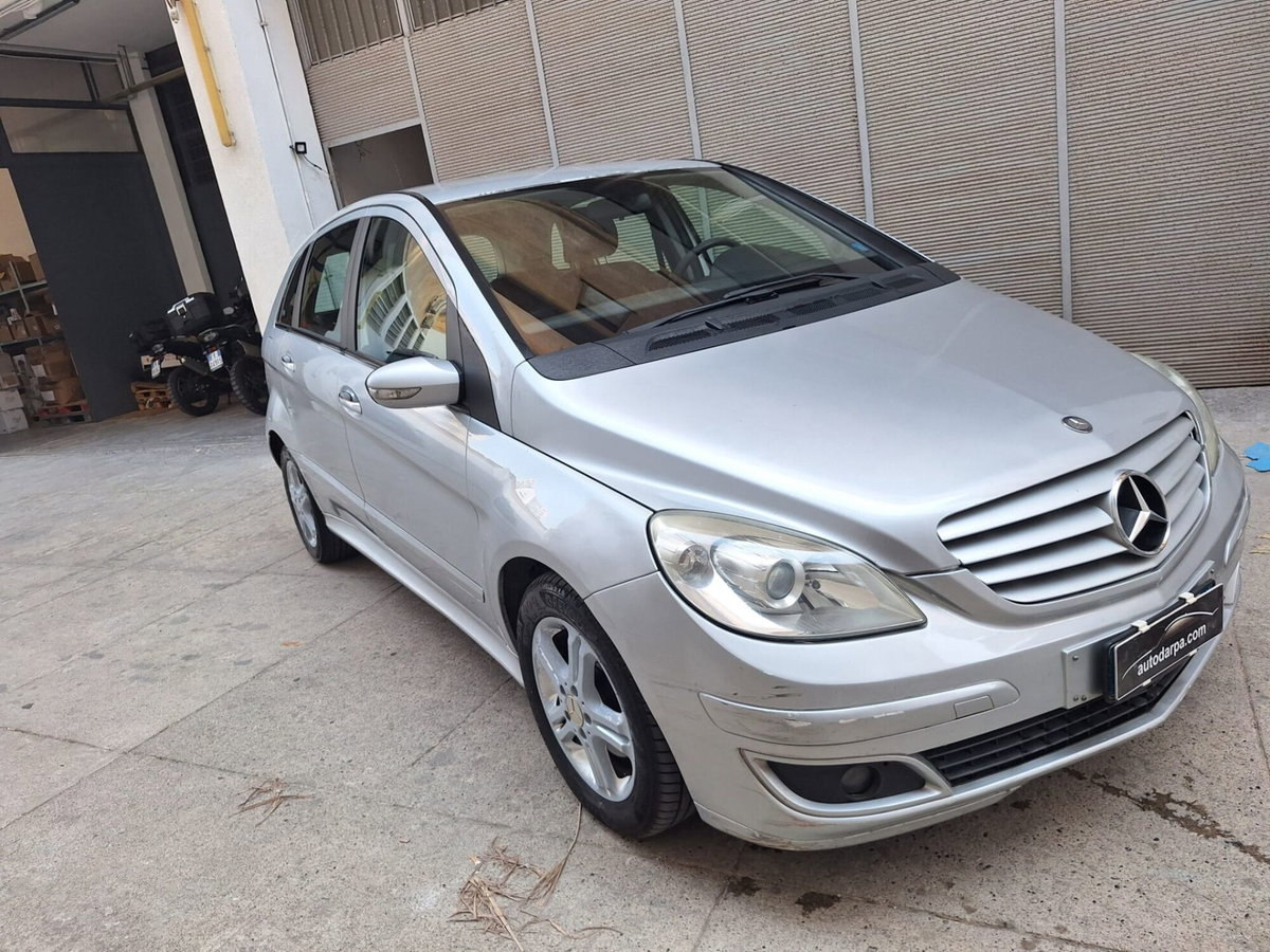 Mercedes-Benz Classe B 180 CDI Chrome (4)