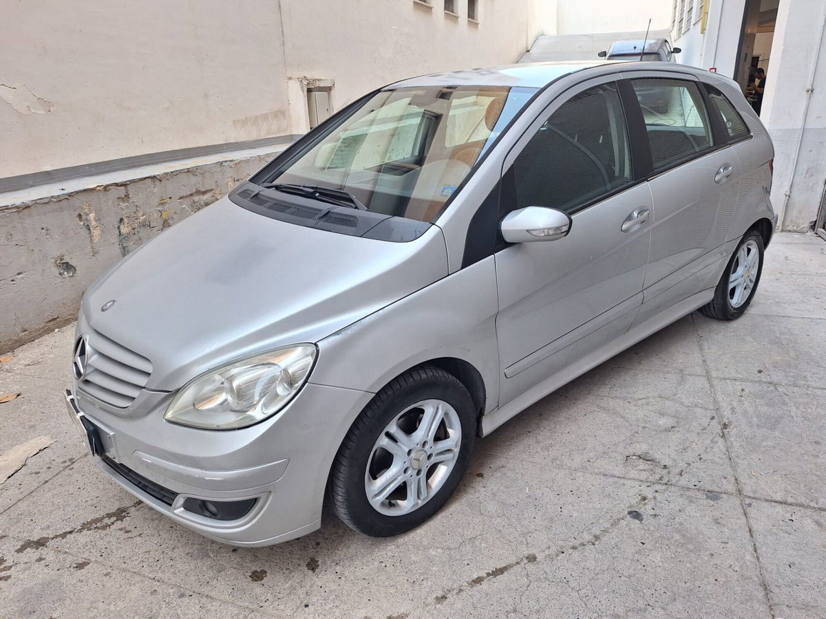 Mercedes-Benz Classe B 180 CDI Chrome (6)
