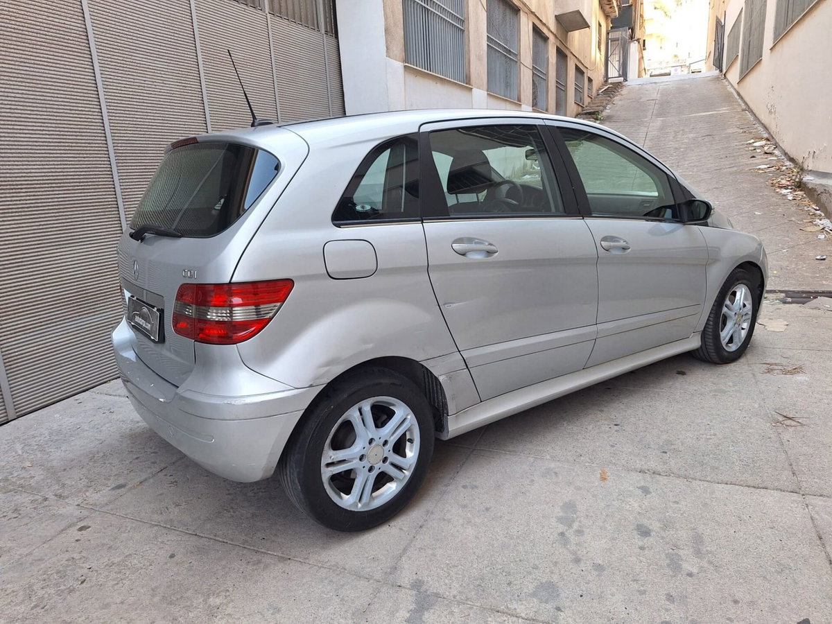 Mercedes-Benz Classe B 180 CDI Chrome (7)