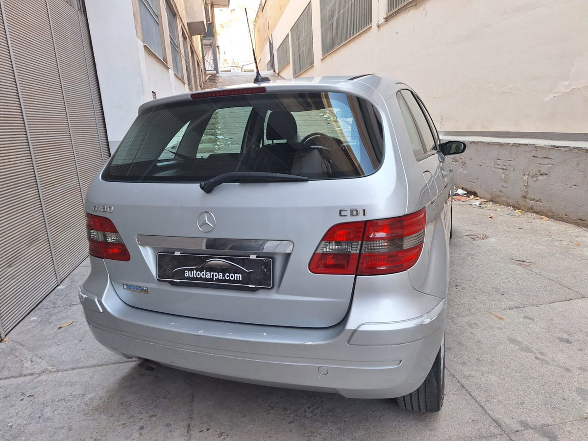 Mercedes-Benz Classe B 180 CDI Chrome (8)