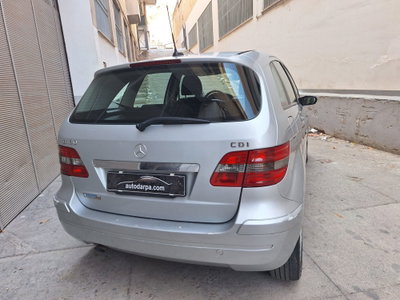 Mercedes-Benz Classe B 180 CDI Chrome (8)