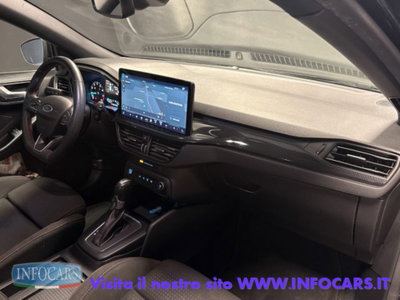 Ford Focus Station Wagon 1.0 EcoBoost Hybrid 155 CV SW ST-Line (12)