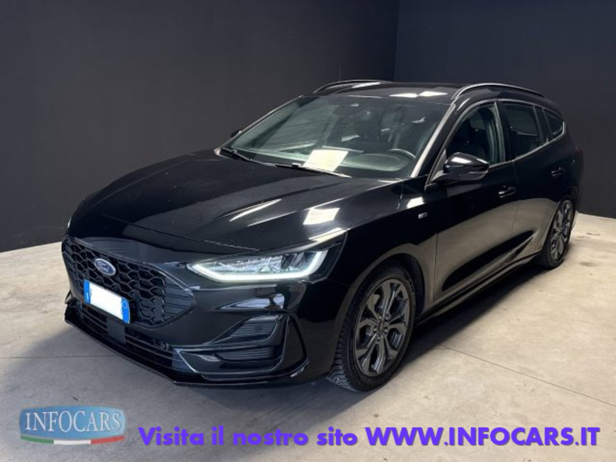 Ford Focus Station Wagon 1.0 EcoBoost Hybrid 155 CV SW ST-Line (3)
