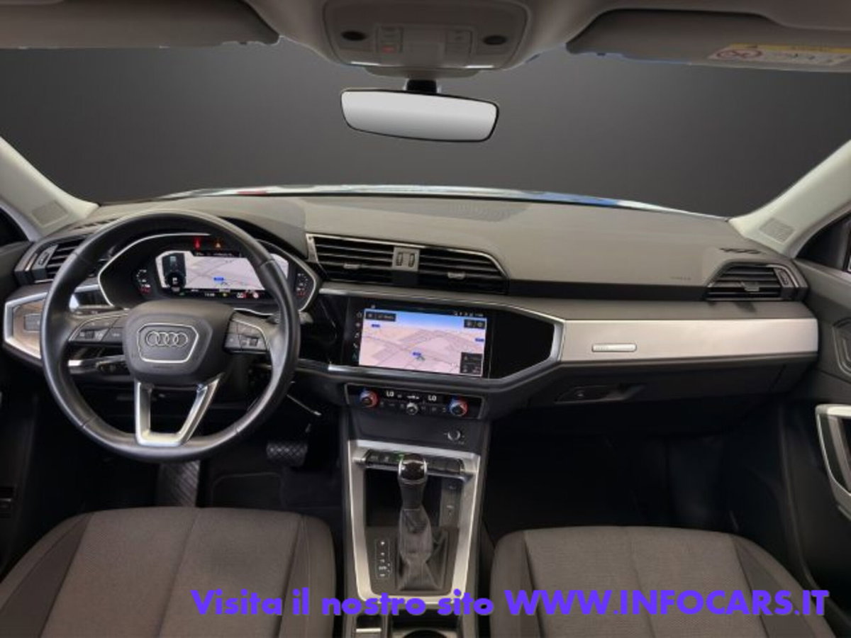 Audi Q3 Sportback 45 TFSI e S tronic Business Plus (11)