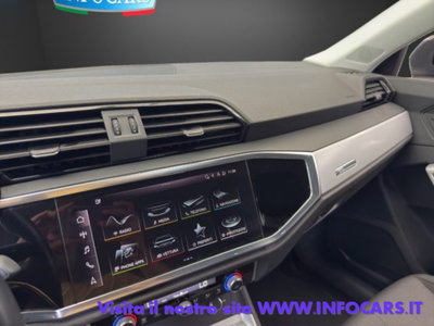 Audi Q3 Sportback 45 TFSI e S tronic Business Plus (17)