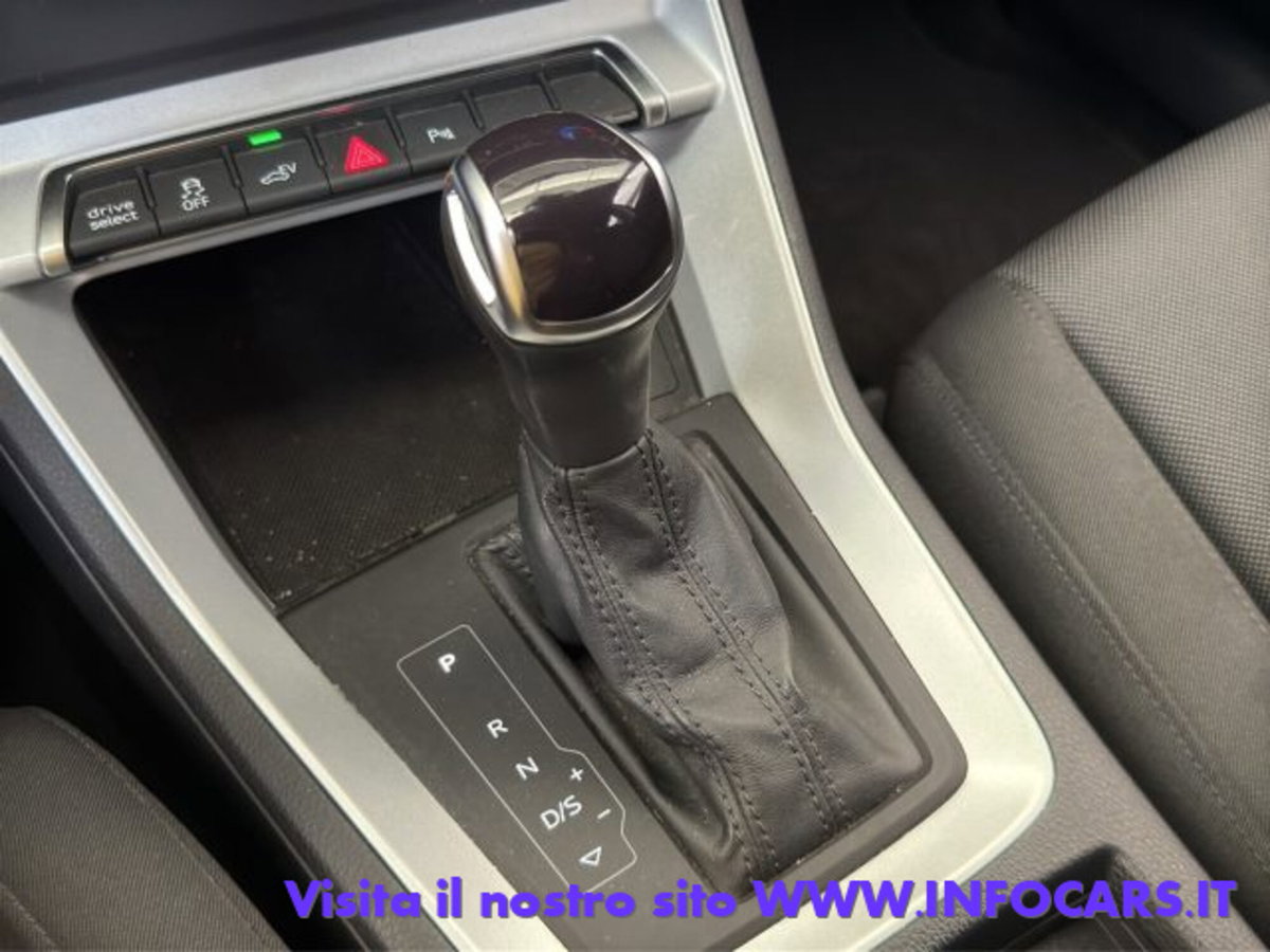 Audi Q3 Sportback 45 TFSI e S tronic Business Plus (20)