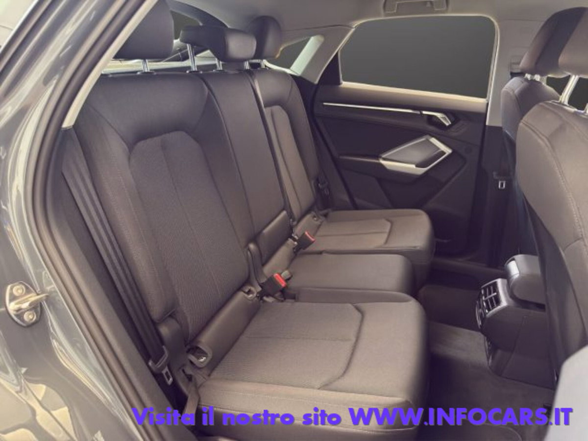 Audi Q3 Sportback 45 TFSI e S tronic Business Plus (8)