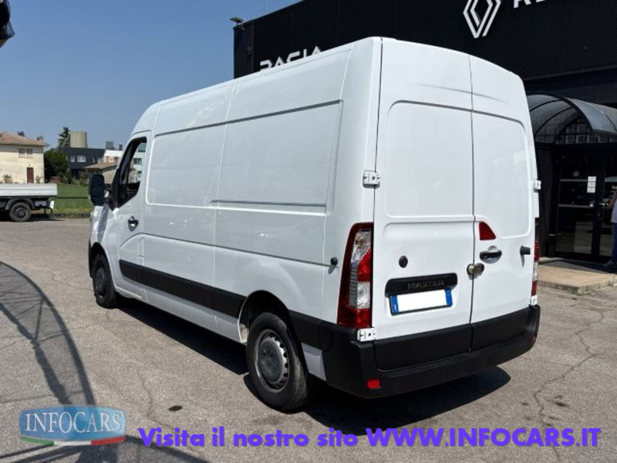 Renault Master E-Tech Electric Furgone E-Tech Electric 35 PM-TM Furgone (2)