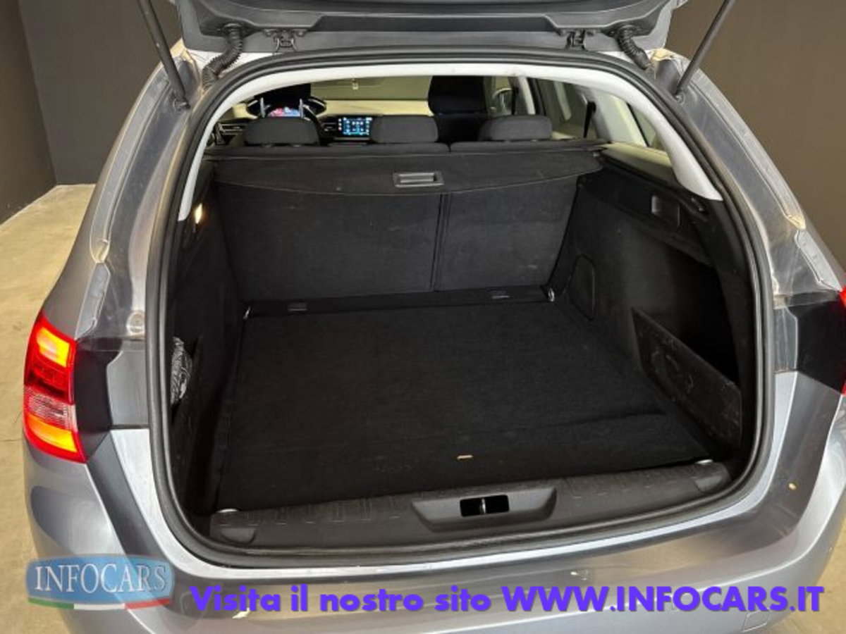 Peugeot 308 SW BlueHDi 130 S&S Active (20)