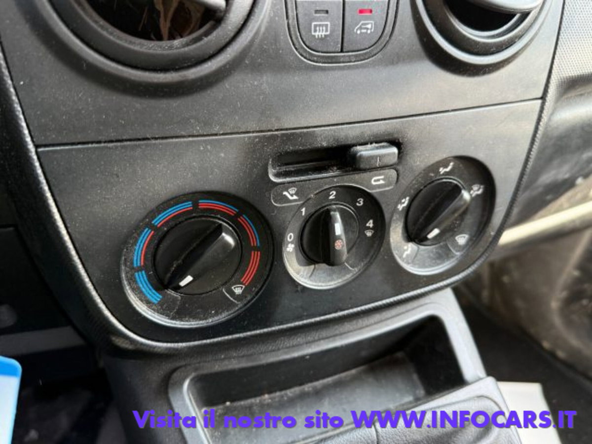 Fiat Fiorino QUBO 1.3 MJT 95CV SX (N1) (12)