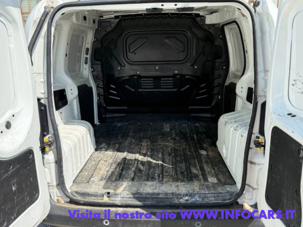 Fiat Fiorino QUBO 1.3 MJT 95CV SX (N1) (13)