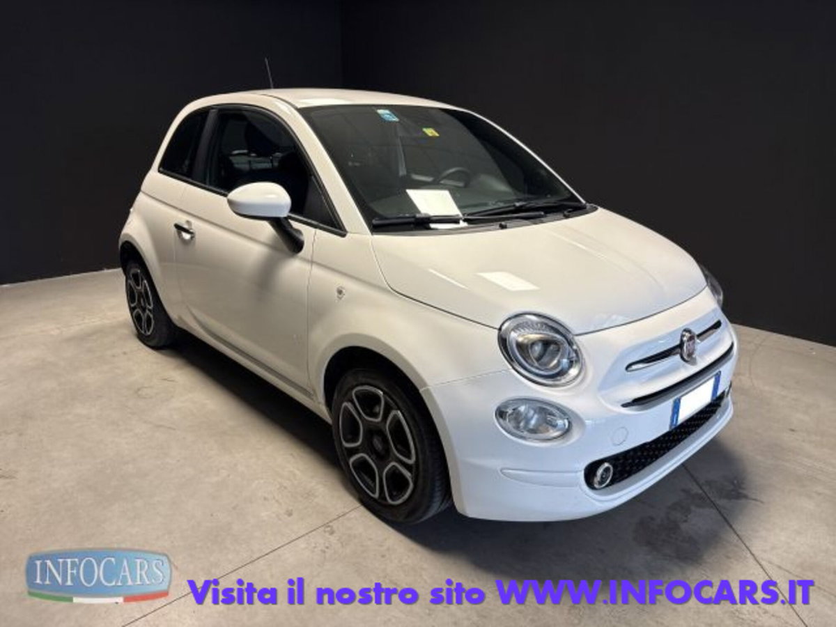 Fiat 500 1.0 Hybrid Red