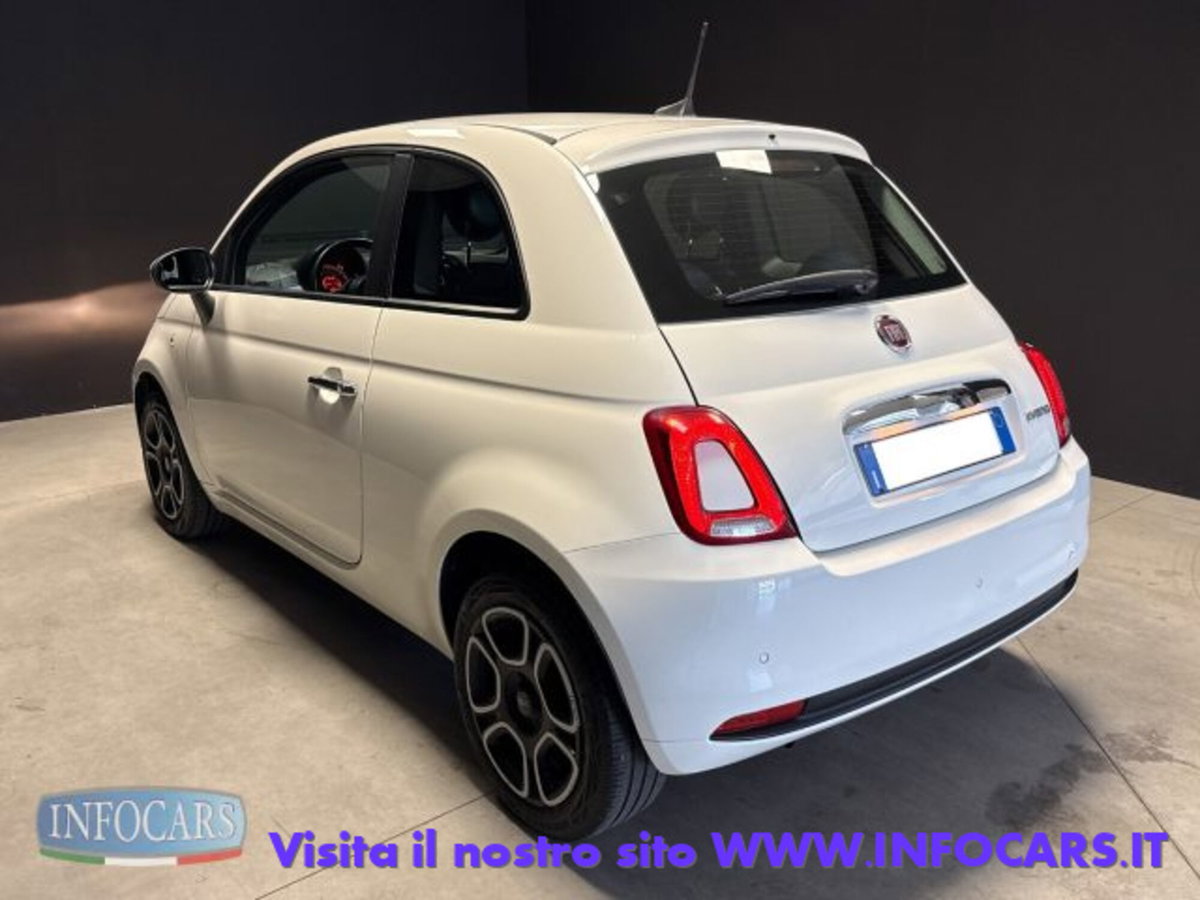 Fiat 500 1.0 Hybrid Red (2)