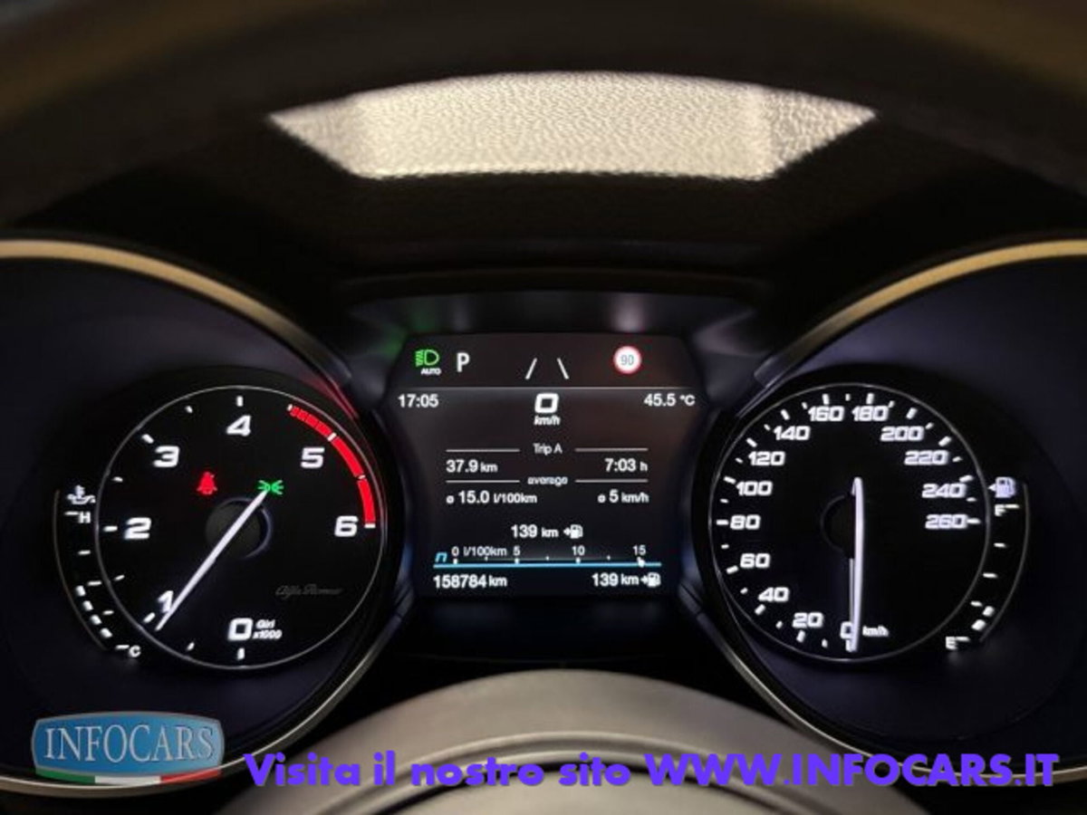 Alfa Romeo Stelvio Stelvio 2.2 Turbodiesel 160 CV AT8 RWD Super Business (13)