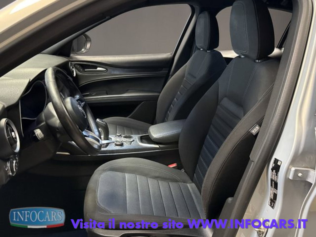Alfa Romeo Stelvio Stelvio 2.2 Turbodiesel 160 CV AT8 RWD Super Business (5)