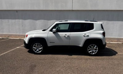 Jeep Renegade 1.4 MultiAir DDCT Limited (4)