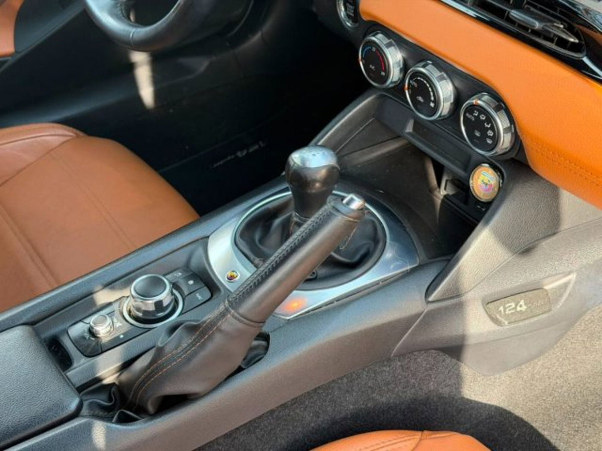 Fiat 124 spider 124 spider 1.4 MultiAir Lusso (18)