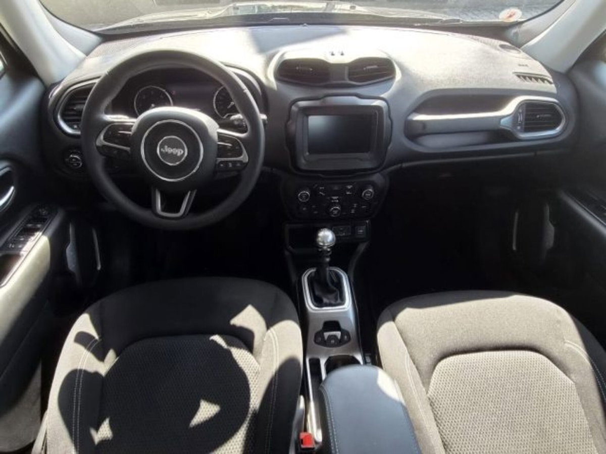 Jeep Renegade 1.6 Mjt 130 CV Limited (9)